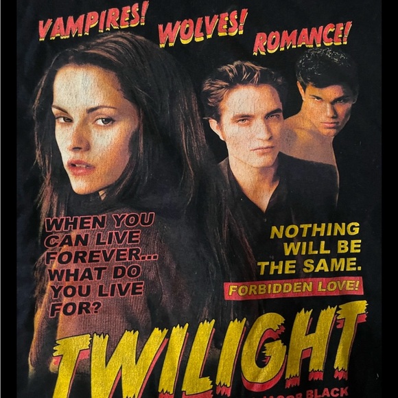 Source Unknown Black Twilight Graphic Tee - Picture 3 of 6